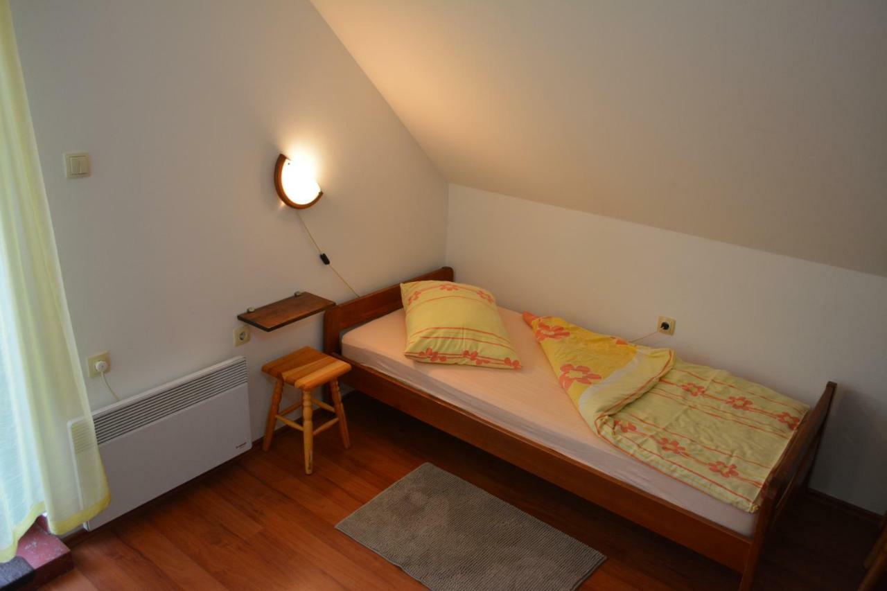 Holiday Home Coprnicka Hisa Skrad 外观 照片
